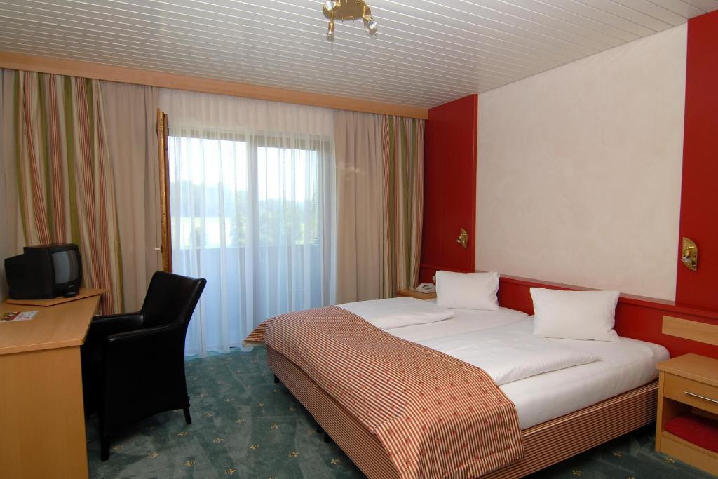 Landhotel Moorhof Франкинг Экстерьер фото