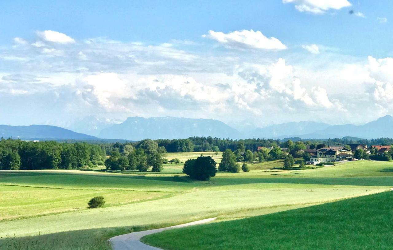 Landhotel Moorhof Франкинг Экстерьер фото